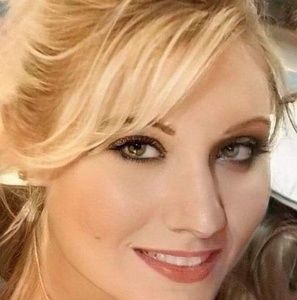 Meet your Posher, Mindy